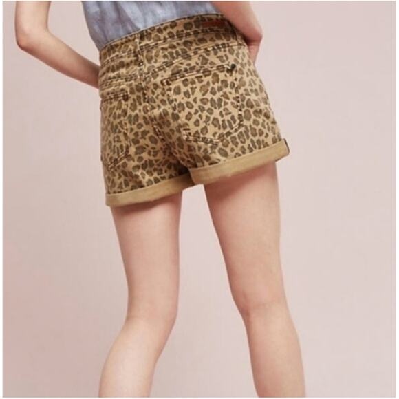 Anthropologie NWT Pilcro Leopard Cuffed Hyphen Shorts // 25 - Picture 2 of 10